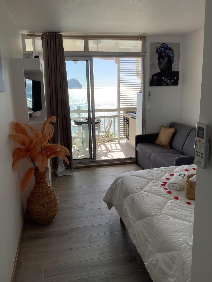 Lady Laying Apartment Le Diamant Luaran gambar